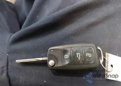 2012 Volkswagen Passat 2.5L Se из США, поврежденный, VIN 1VWBP7A32CC085235